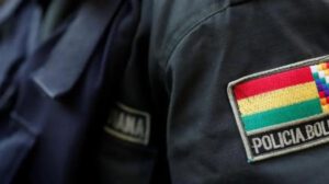 policia boliviana