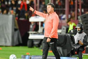 Always Ready cambia de entrenador, Baldivieso deja al millonario, Marcelo Straccia asume el mando del equipo de Always Ready