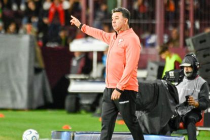 Always Ready cambia de entrenador, Baldivieso deja al millonario, Marcelo Straccia asume el mando del equipo de Always Ready