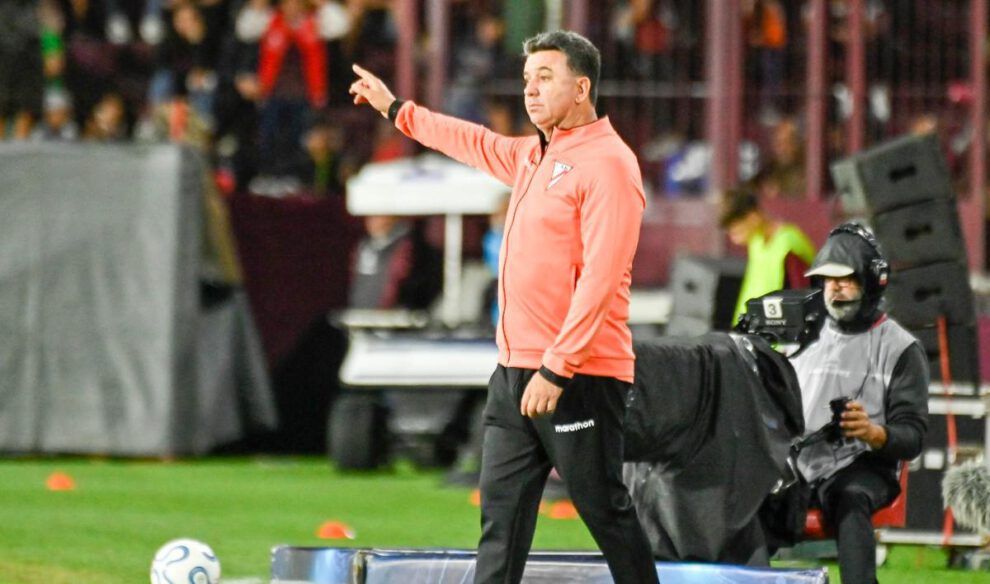 Always Ready cambia de entrenador, Baldivieso deja al millonario, Marcelo Straccia asume el mando del equipo de Always Ready