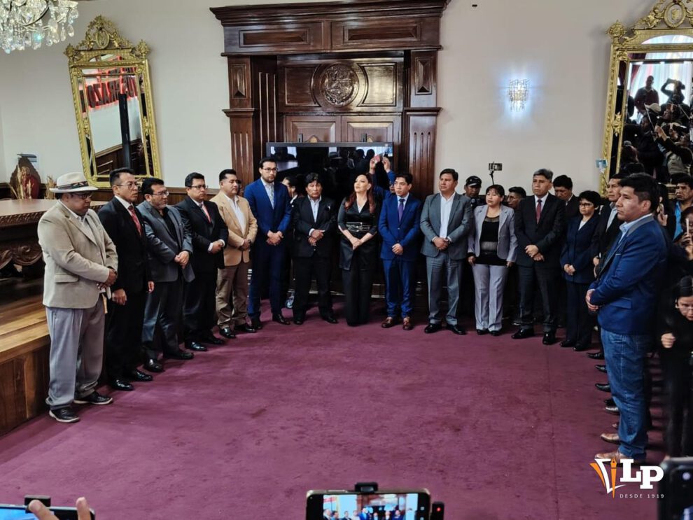posesion de secretarios departamentales