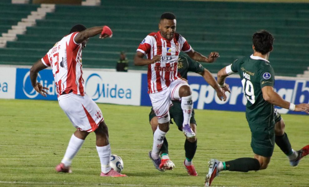 Copa Sudamericana, Independiente vs. Caracas FC, Estadio Patria de Sucre, Grupo E cuarta fecha