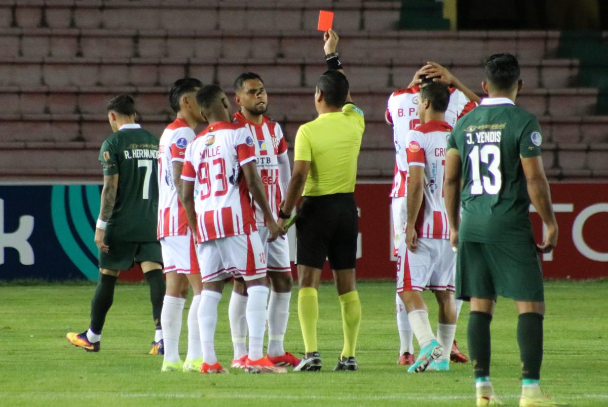 Copa Sudamericana, Independiente vs. Caracas FC, Estadio Patria de Sucre, Grupo E cuarta fecha
