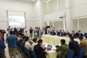 Reunión de autoridades