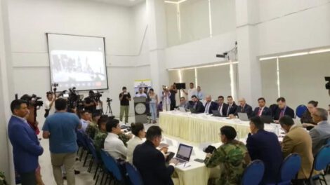 Reunión de autoridades