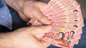 Billetes de 100 bolivianos