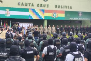 El lanzamiento se realizó en inmediaciones del Comando Departamental de Santa Cruz