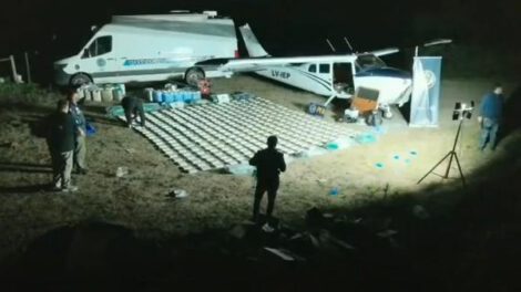Avión interceptado
