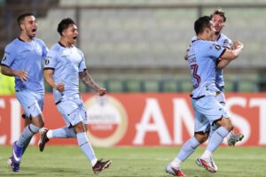 Copa Libertadores, Deportivo La Guaira vs. Bolívar, Estadio Olímpico de la Universidad Autónoma de Venezuela en Caracas