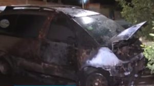 Un vehiculo calcinado