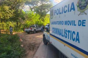 El martes 5 de mayo se encontró el cadáver calcinado y decapitado en la zona de La Angostura, municipio de El Torno