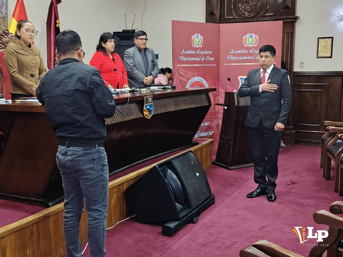 asamblea departamental de Oruro