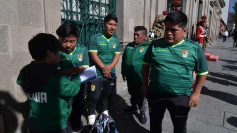 Selección boliviana de talla baja, Copa Mundial Marruecos 2026, Jugadores piden apoyo económico para asistir al Mundial