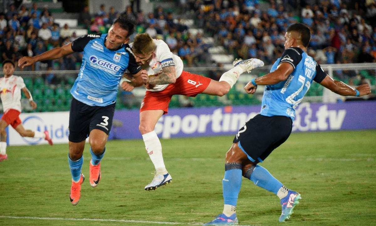 Copa Sudamericana, Blooming vs. Bragantino, Grupo H cuarta fecha, Estadio Ramón Aguilera Costas