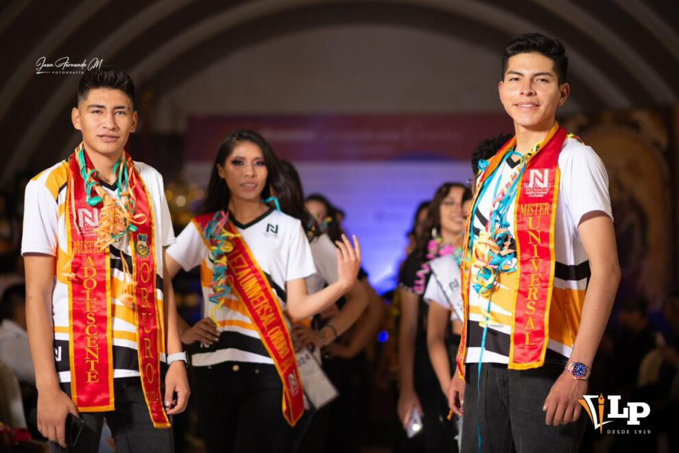 Pasarela benéfica