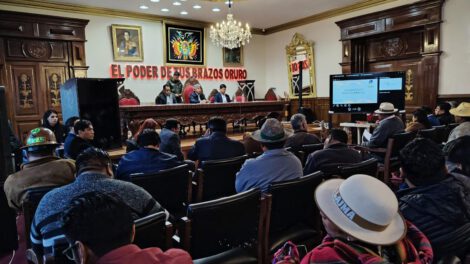 cumbre interinstitucional Gobernación de Oruro