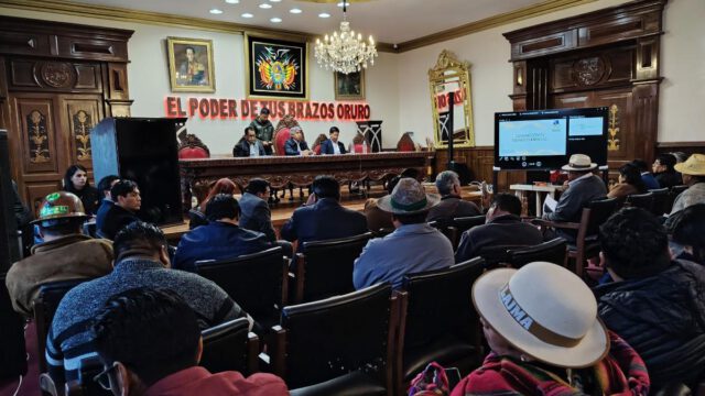 cumbre interinstitucional Gobernación de Oruro
