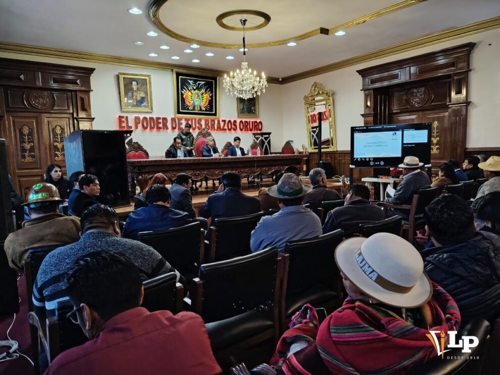 cumbre interinstitucional Gobernación de Oruro