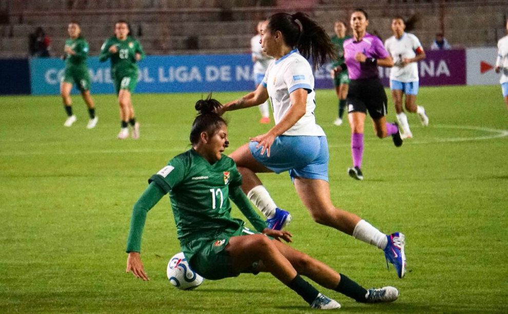 Liga de Naciones Femenina, Bolivia frente a Paraguay en El Alto, Bolivia de visita contra Perú en la última fecha