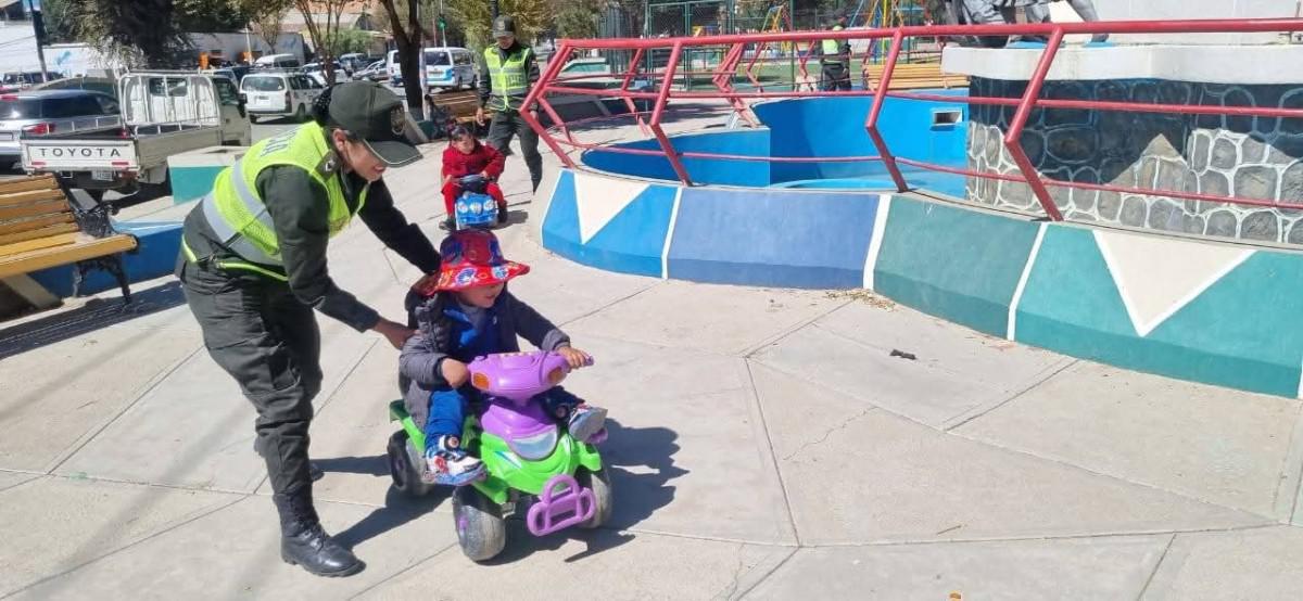 Imagen del tsabajo de la Policía