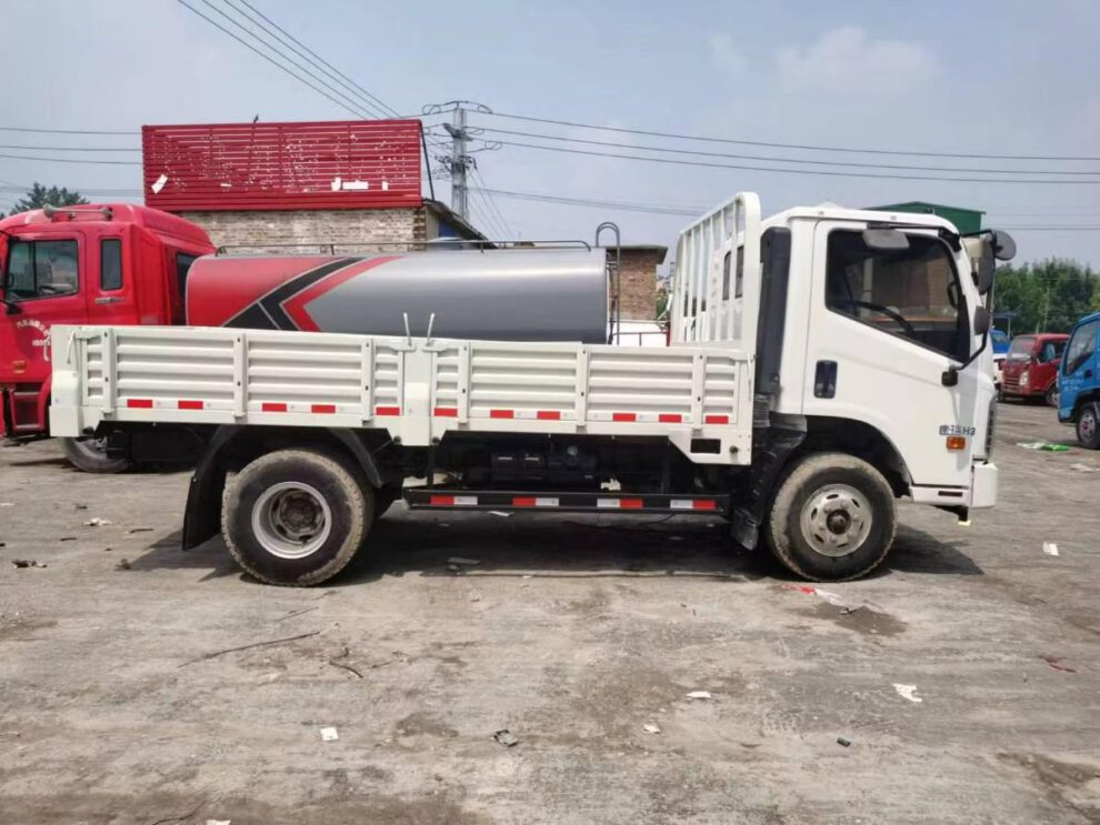 CAMION