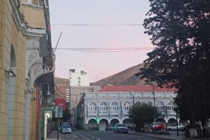 fotografía de la Plaza principal de Oruro