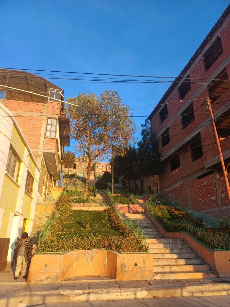 foto de gradas y calles de Oruro