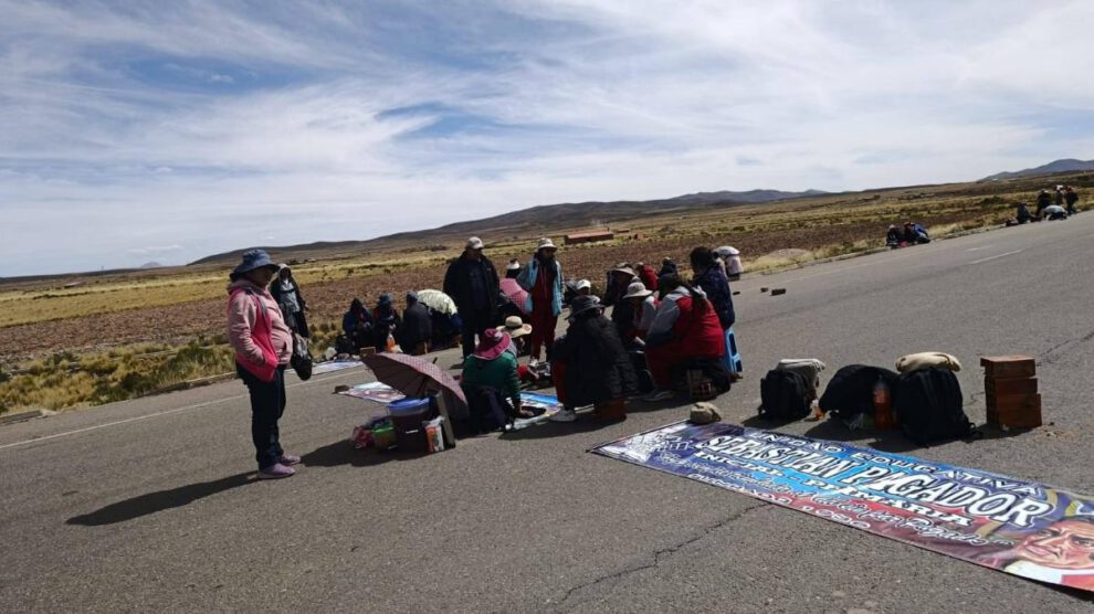 El Magisterio urbano de Oruro acató al paro nacional