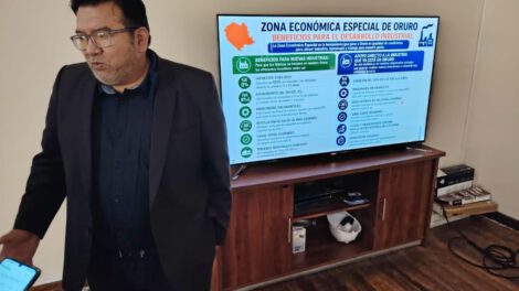 Giovani Torrez, Gobernacion de Oruro