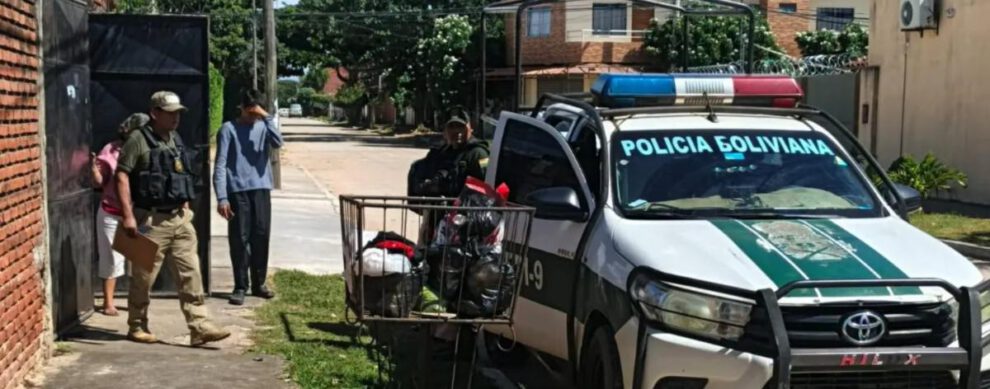 El feto habría sido encontrado por horas de la mañana por los vecinos