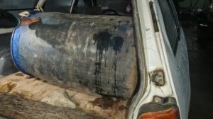 ANH ejecutó un operativo en la zona ENDE y decomisó de más de 600 litros de Gasolina Especial que eran acopiados de manera ilícita.