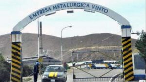 Imagen del frontis de la Metalúrgica de Vinto