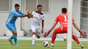 División Profesional, San Antonio vs. FC Universitario, Estadio Félix Capriles“ Séptima fecha