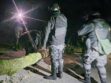 Efectivos policiales ejecutan operativo de desbloqueo en los Yungas