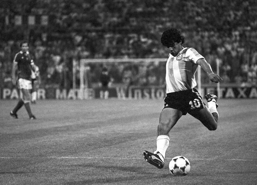 El centrocampista argentino Diego Armando Maradona, en una imagen de archivo de 1982