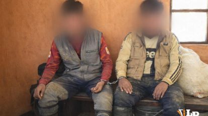 Imagen de dos de los aprehendidos