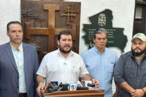 Stello Cochamanidis, presidente del Comité pro Santa Cruz