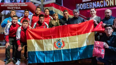 Copa Libertadores de Futsal, Fantasmas Morales Moralitos, Gobernación de Oruro entrega tricolor boliviana