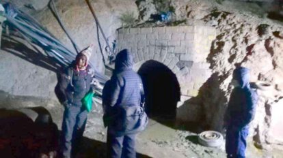 La Policía sospecha que el fallecimiento de las víctimas se debió a la inhalación de gases tóxicos