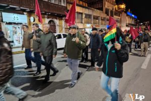 Marcha en respaldo a Rodrigo Paz y contra bloqueos