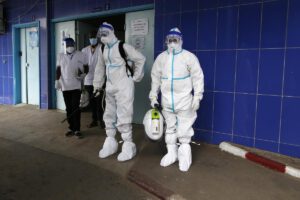Los controles sanitarios en Costa de Marfil, uno de los países africanos afecados por el ébola