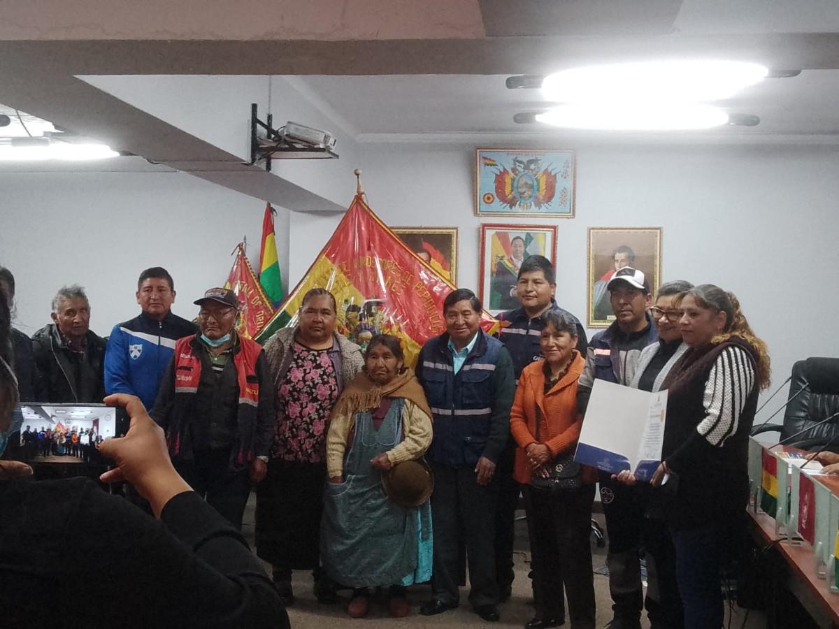 Los rostros que sostienen el gremio de canillitas en Oruro