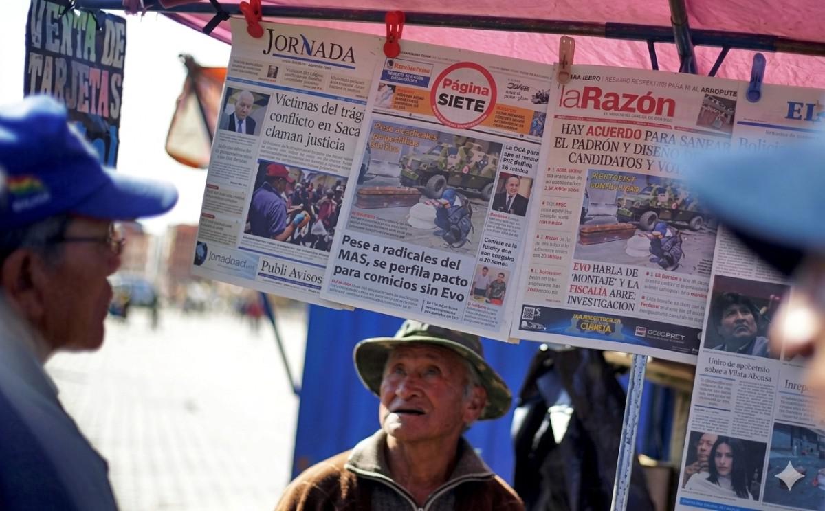 Los titulares del día expuestos al público, el escenario cotidiano del canillita