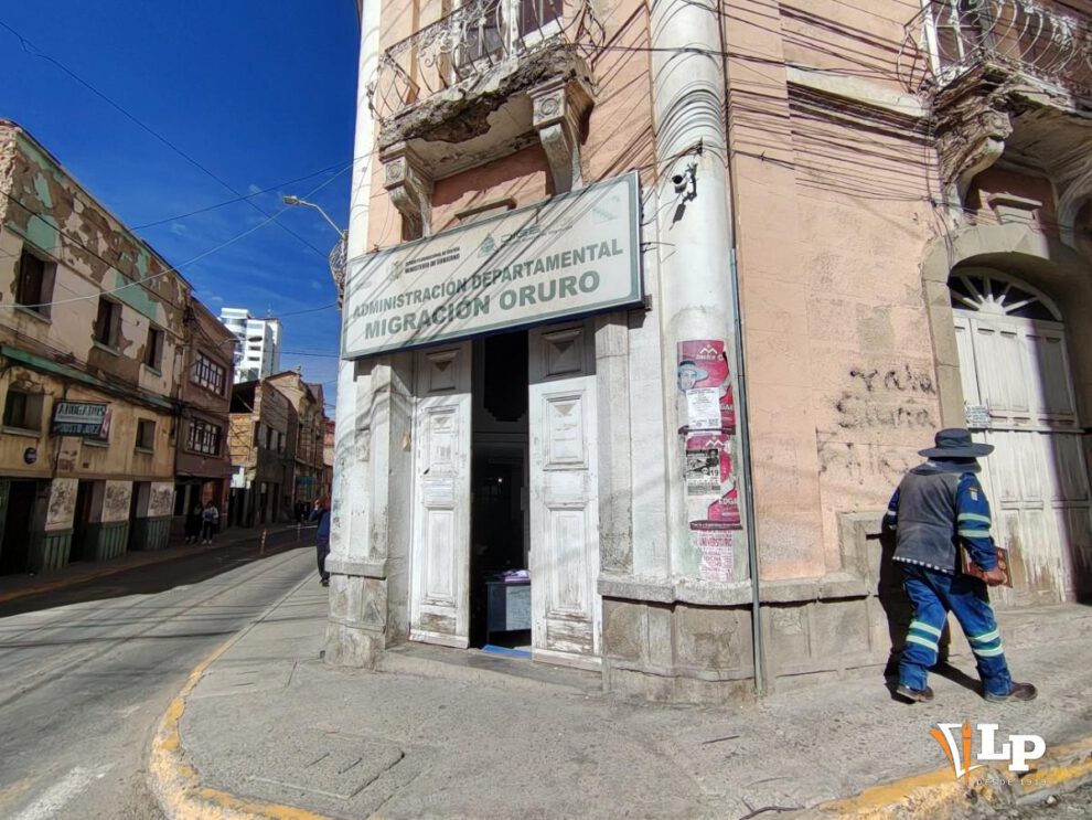 Dirección Departamental de Migración Oruro