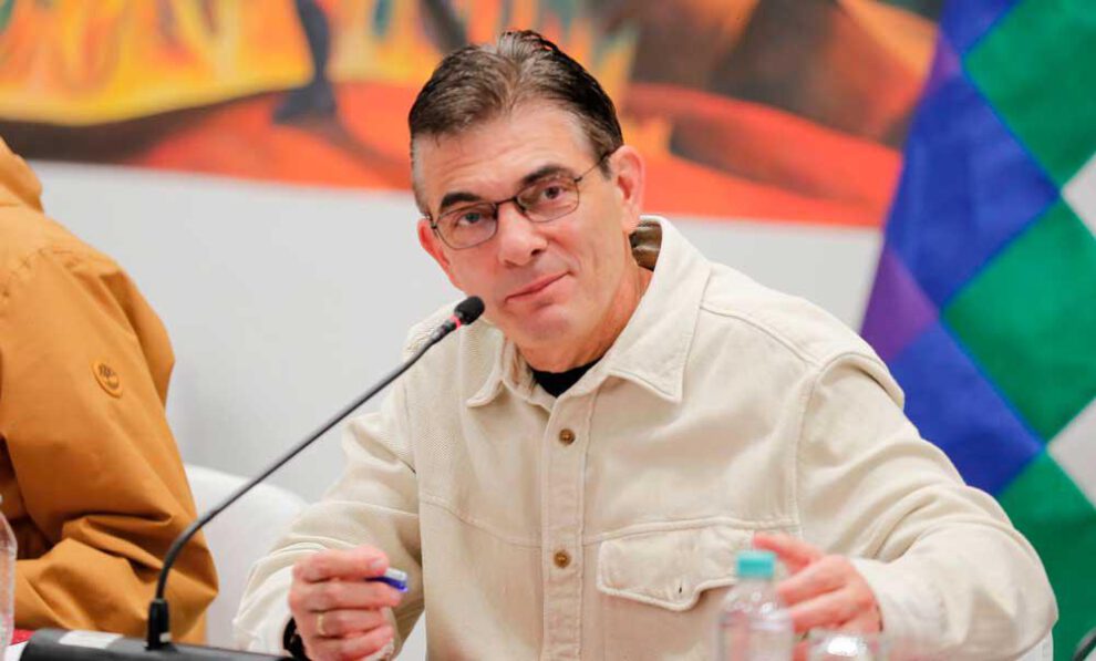 El Presidente Rodrigo Paz reveló que Coca-Cola desistió de una millonaria inversión en El Alto