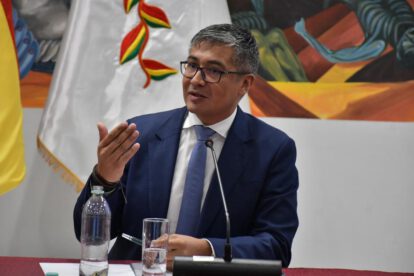 El ministro de Economía en una conferencia de prensa
