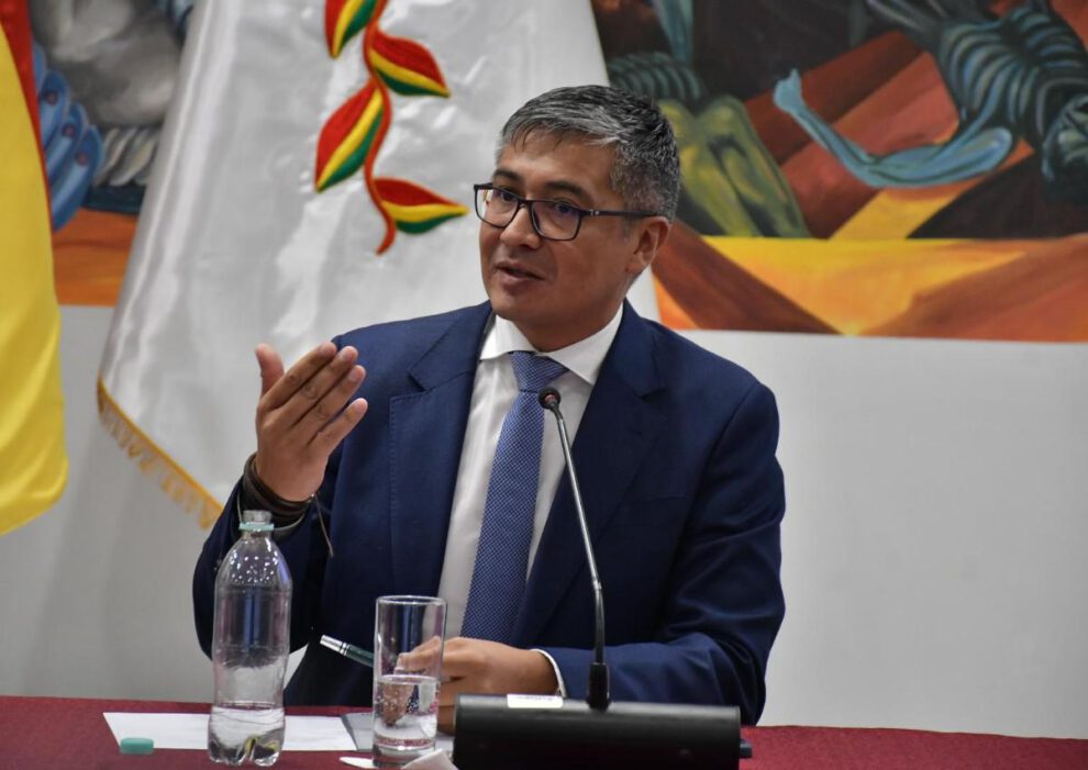 El ministro de Economía en una conferencia de prensa