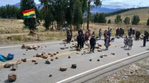 Bloqueo instalado en la provincia Tiraque, Cochabamba