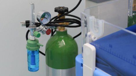 El desabastecimiento ocurre por las vías bloqueadas debido a las movilizaciones de sectores sociales