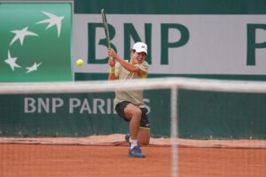 Roland Garros Qualy, Juan Carlos Prado gana en su debut, Torneo internacional de tenis en París